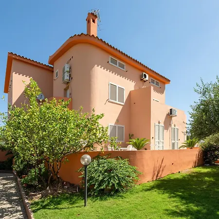 Erica Erica * Villa San Pietro